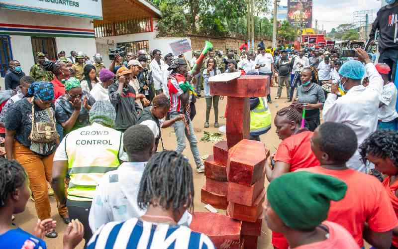 Doctors stage protest in Kiambu, press for Wamatangi's exit
