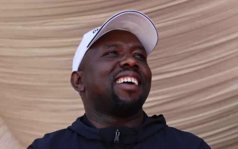 'Primitive' Murkomen condemns Nairobi County for dumping trash at Kenya Power building