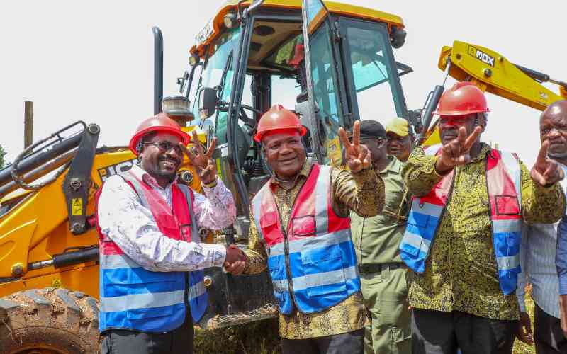 Kakamega county disburses Sh12 million grant to women, youth