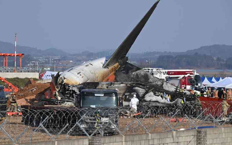 South Korea says Jeju Air jet black boxes stopped recording before crash