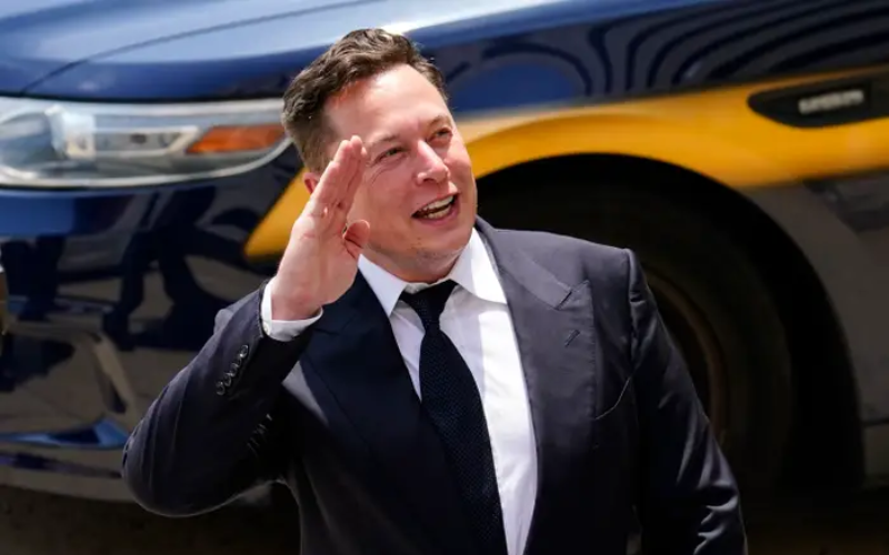 Elon Musk loses trillionaire status as fortune drops by Sh47 trillion