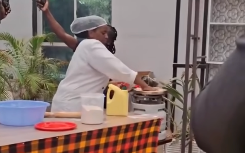 Kenyan chef Dorky Dorcas breaks world record, makes three chapattis in two minutes