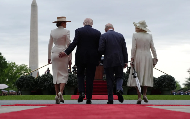 Brief Trump-Melania moment goes viral during King Charles state reception