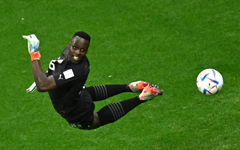 Senegal goalkeeper Mendy retires from international football