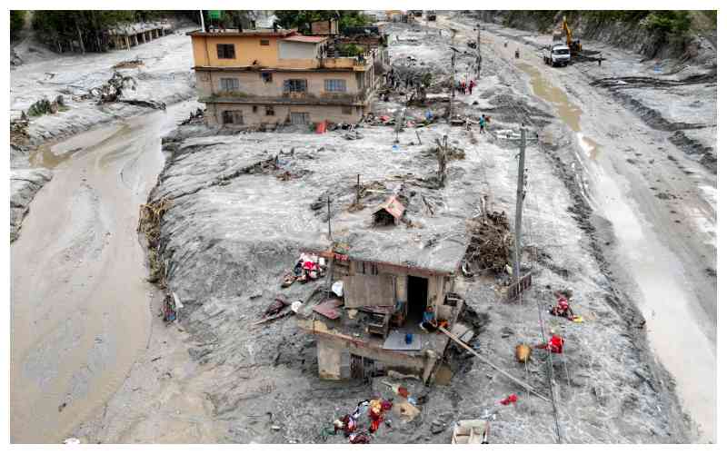 Delivering aid to Nepal flood survivors 'very, very difficult': UN
