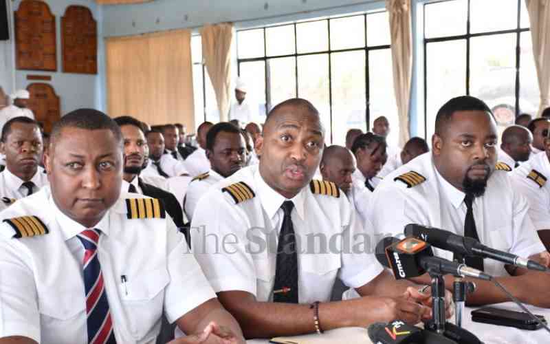 Pilots face the sack after failing to strike pay deal with KQ and government