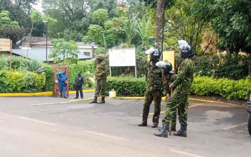 Sifuna, Babu team overpower police, enter Ufungamano