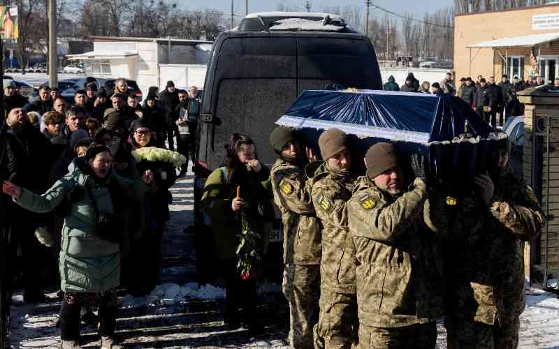 Zelensky: Ukraine is not losing the war