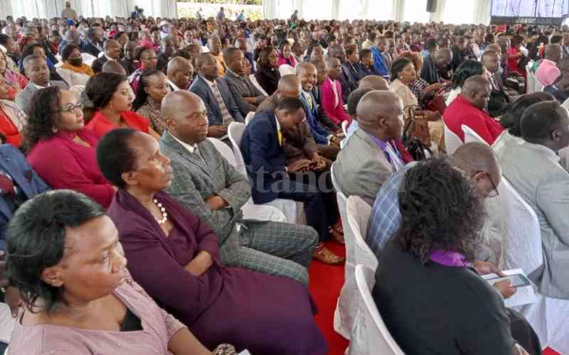 PHOTOS: Ruto holds special thanksgiving service at State House