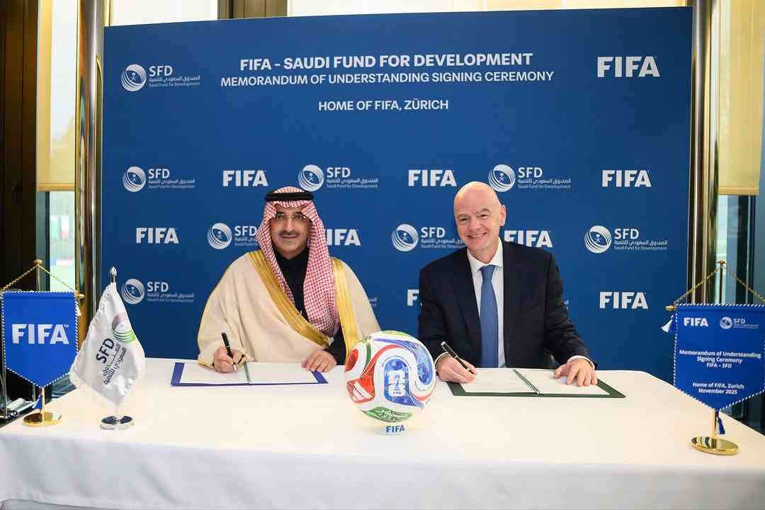 FIFA, SFD ink Sh129 billion deal to support sports infrastructure in developing nations