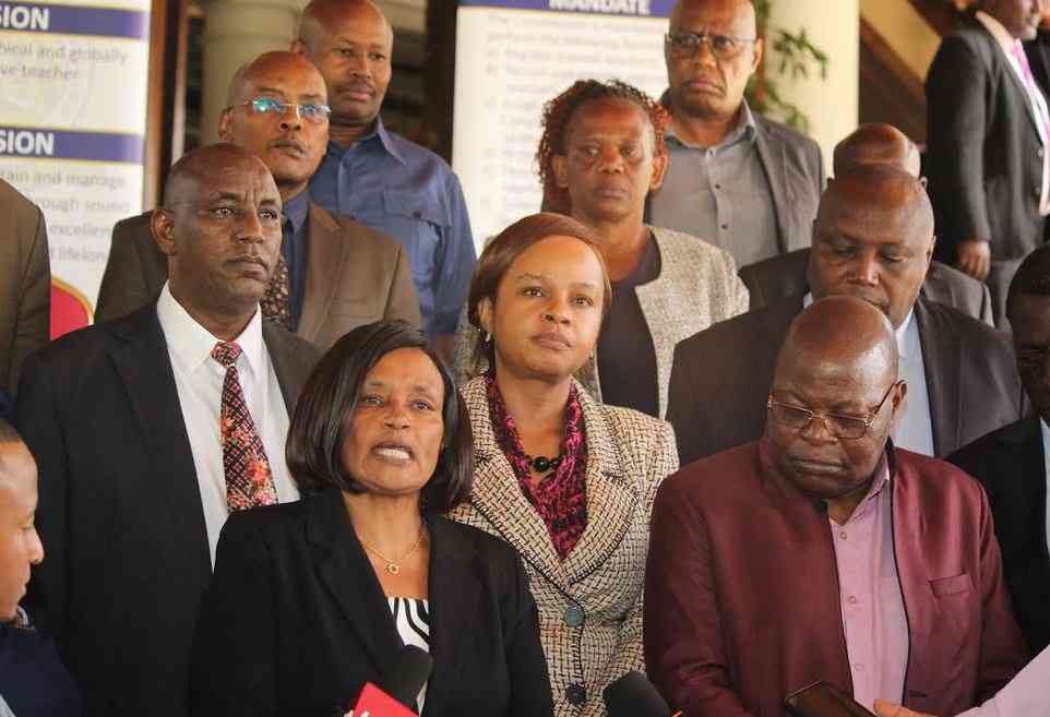 Teachers finally agree to join SHA after standoff with employer