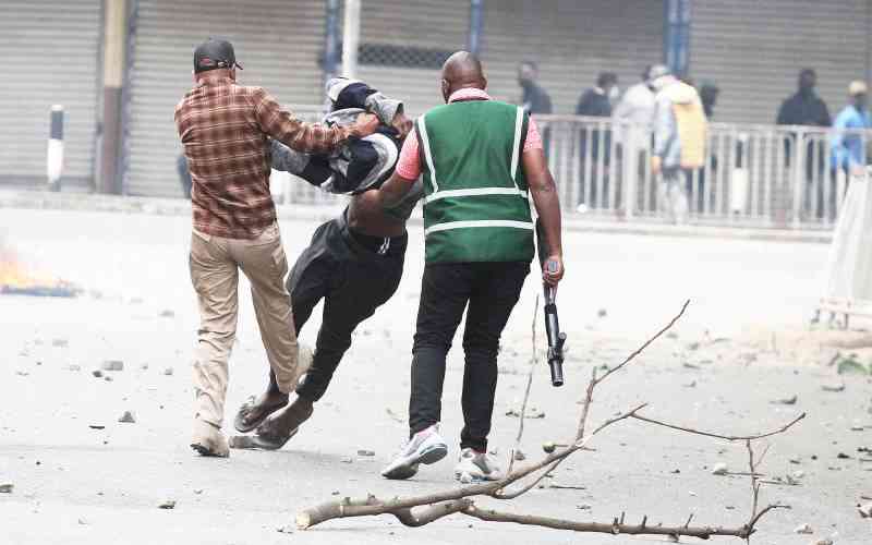 Kenyans unbowed by government ...