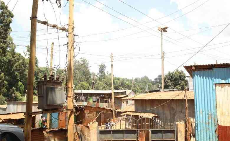 Kibra woman dies after saving daughter from electrocution