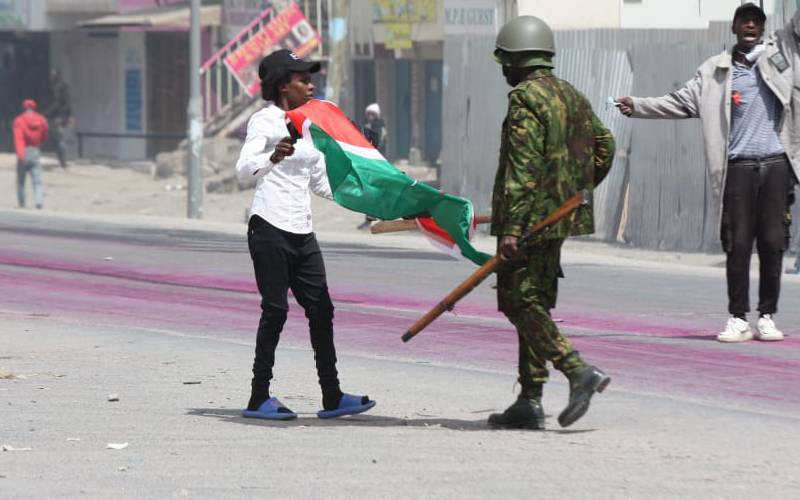 Kitengela youths engage police in running battles