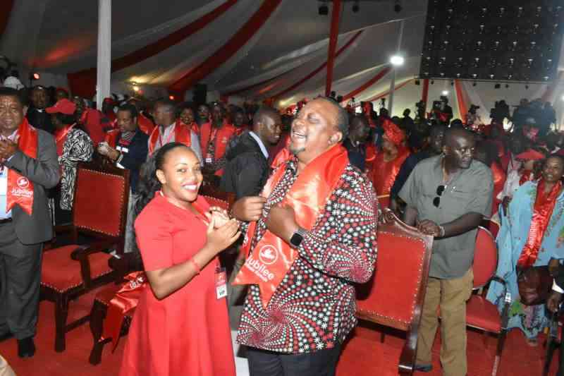 Uhuru Kenyatta arrives at Jubilee Party NDC