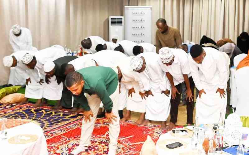 Final 10 nights of Ramadan mark peak of prayer, seeking forgiveness
