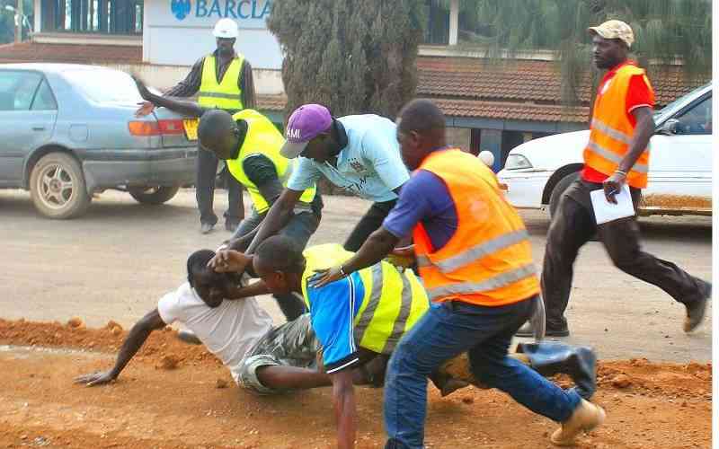 Experts: Broken justice system fuelling violence