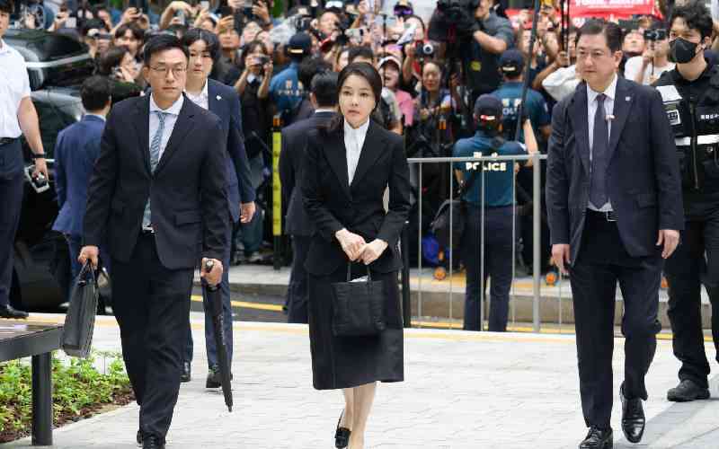 Arrest warrant sought for South Korea's ex-first lady Kim