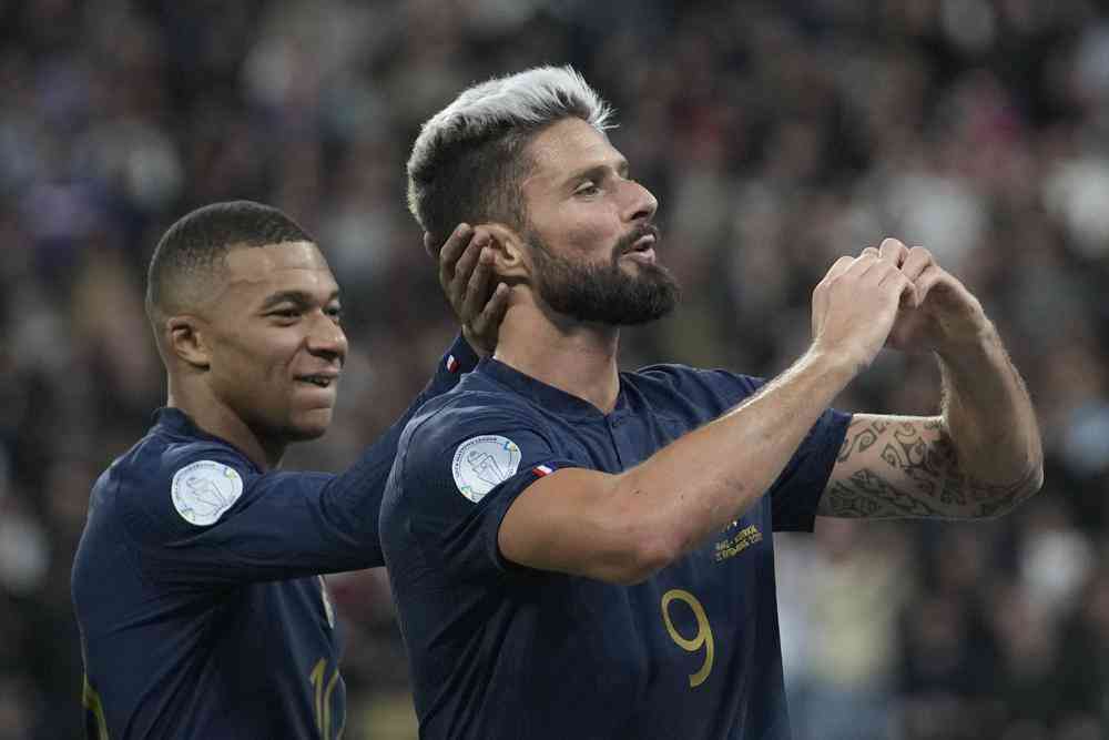 Mbappe stars for France; wins for Croats, Dutch and Belgians