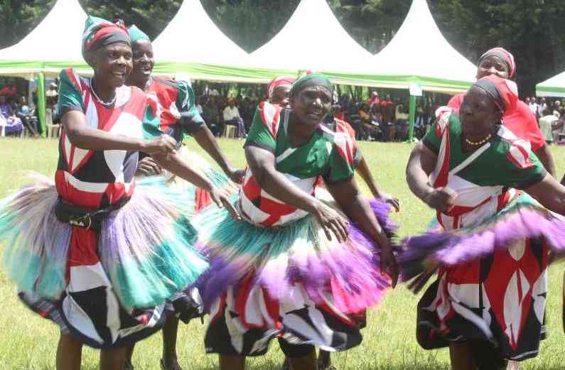 Ruto unveils score card, says his economic plan is bearing fruit