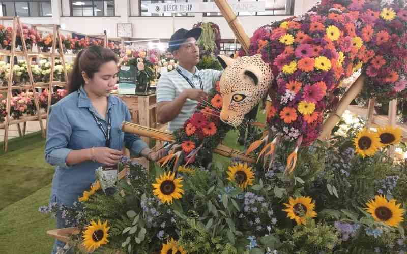 Creative floral displays wow visitors at annual flower trade expo