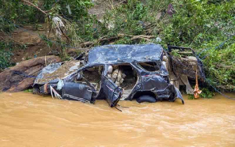 Indonesia flood death toll rises to 41 with 17 missing: disaster agency