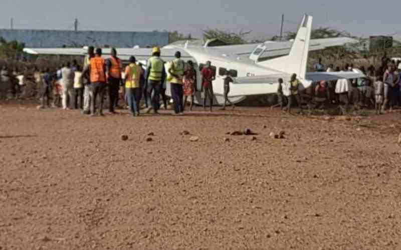 8 Azimio leaders escape unhurt after plane tyre bursts at Kakuma airstrip