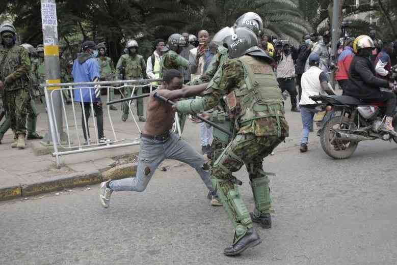 Outrage grows over police violence ahead of Wednesday demos