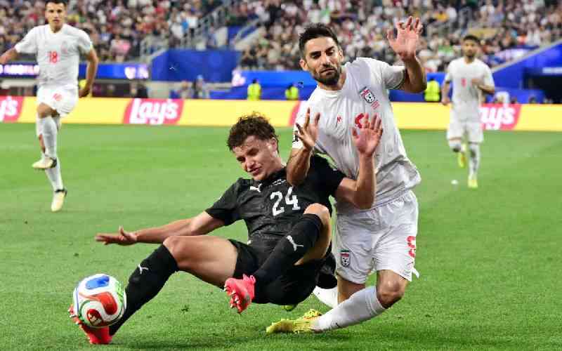 Heavyweights Argentina and France start World Cup quests