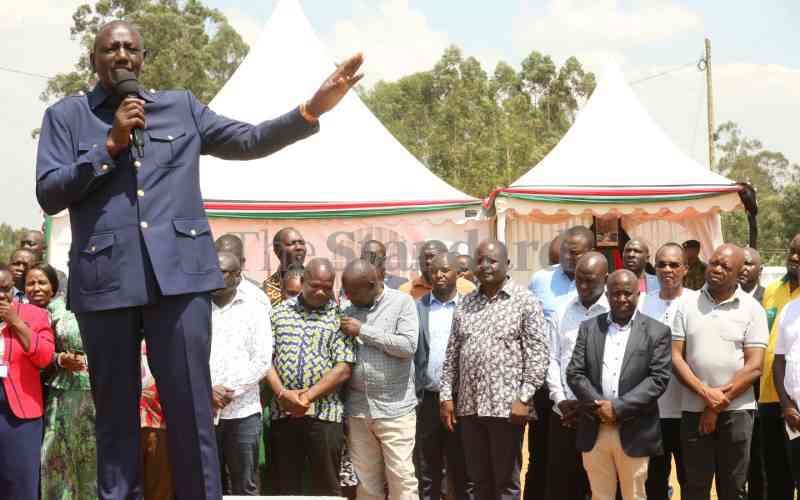 Ruto wants Mumias to pay farmers Sh1 Billion bonus yearly