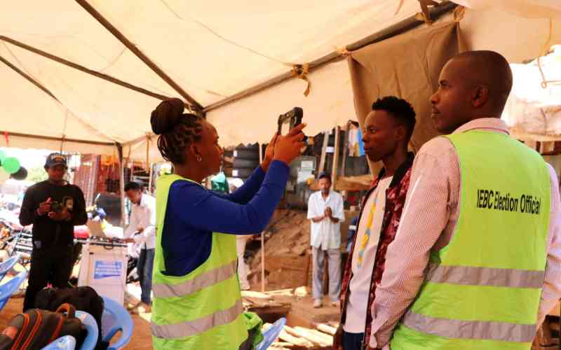 Nyanza professionals embark on voter registration drive