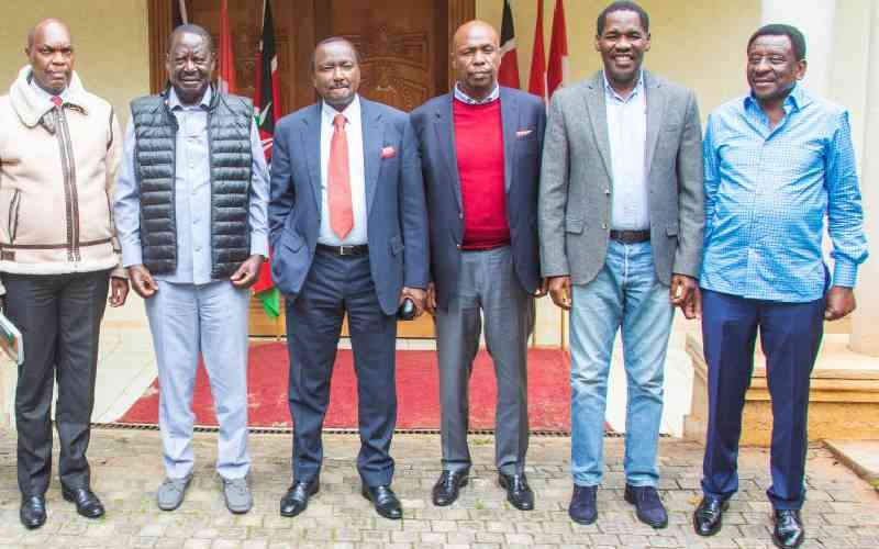 Azimio summit grills Raila over his dalliance with the President