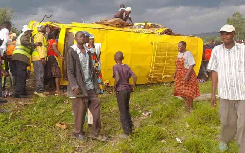 Kaburengu accident leaves five pupils, driver dead