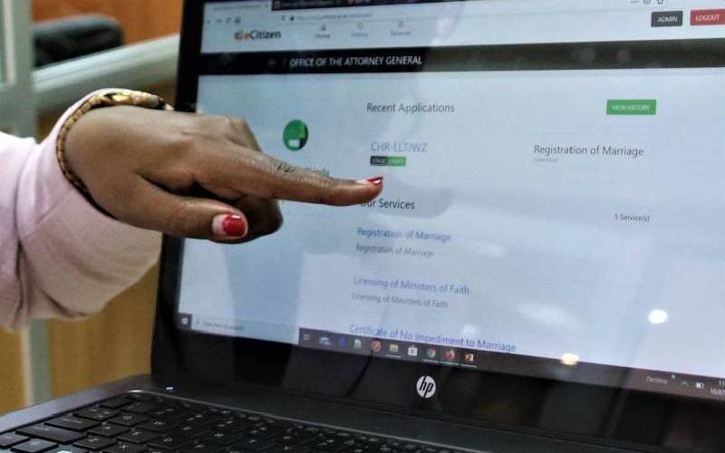 When technology becomes the social worker