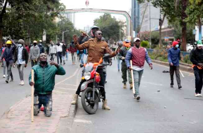 State unleashes goons to beat and rob protesters, residents