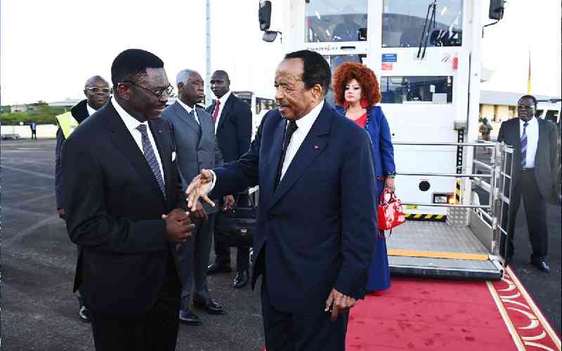 President Biya lands back in C...