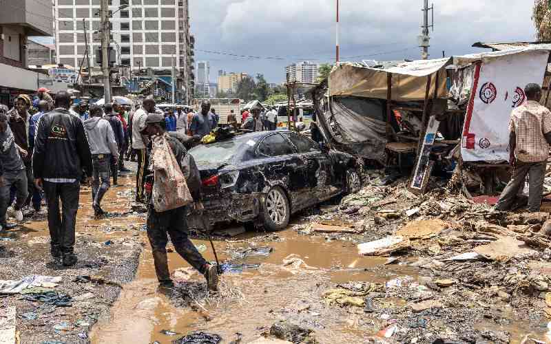 Government told to help families identify flood victims