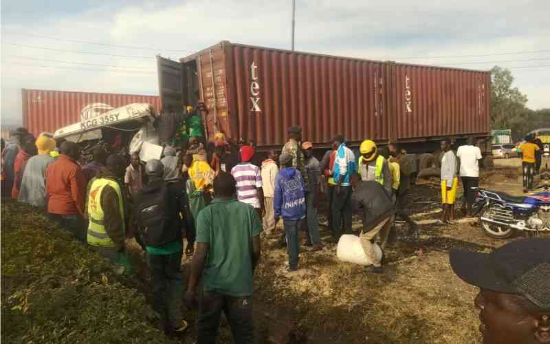 Seven people killed, 12 injured in Nakuru accident
