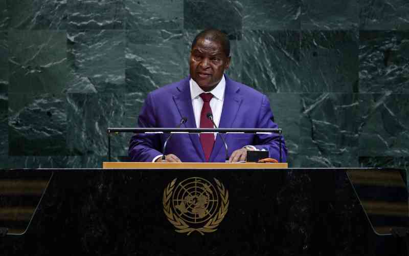 Central African President submits candidacy for re-election