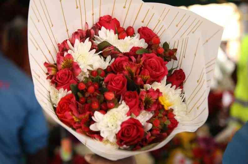 From air to sea: How Kenya, the Netherlands plan to keep flowers moving