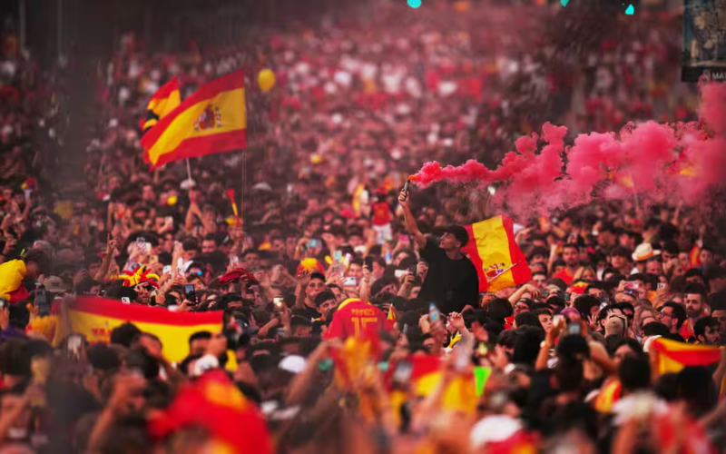 PHOTOS: Spain's World Cup heroes welcomed by millions in Madrid parade