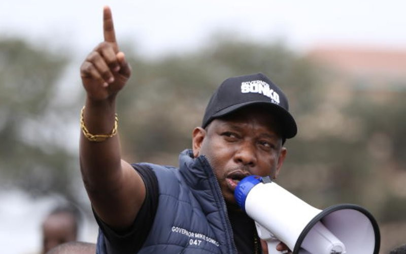 Sonko intervenes to stop alleged fraudulent eviction in Nairobi estate