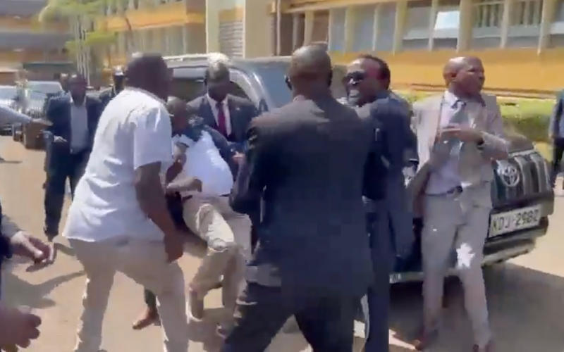 Video: Drama as governor Natembeya's communications officer allegedly abducted outside Milimani courts