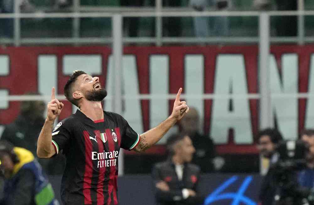 Giroud helps AC Milan return to last 16 for 1st time in 9 years thanks to 4-0 win over Salzburg