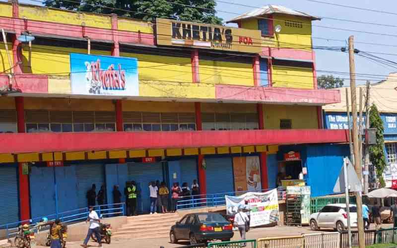 Kakamega shut down as youths protest slain student during fuel protests