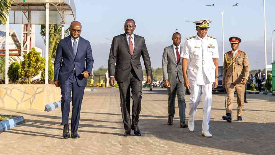 Ruto leaves for one-day official visit to Burundi