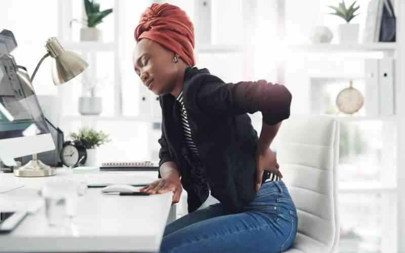Why many office workers today suffer from chronic back pain