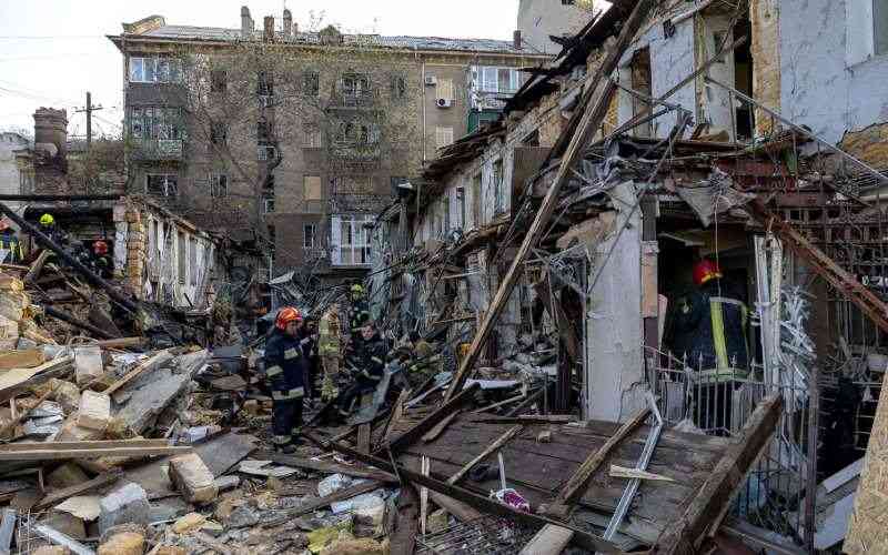 Russia cuts interest rate after Putin warns on slow growth