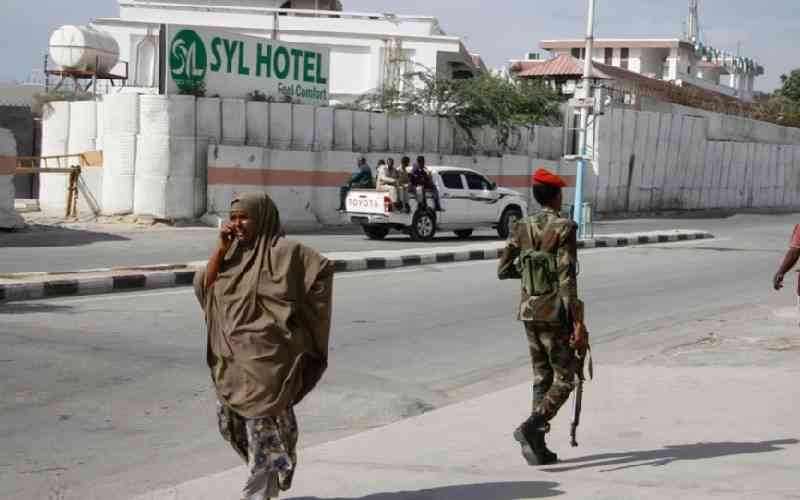 Militants attack Mogadishu hotel