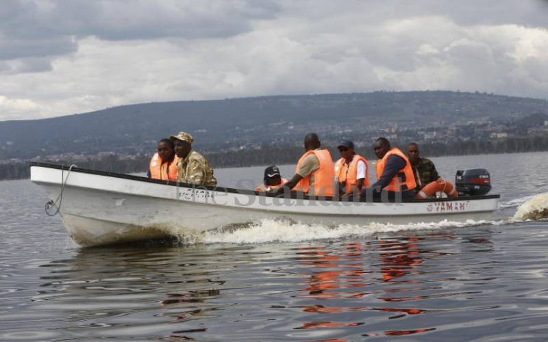 Scientists conduct hippo census at Lake Nakuru as risks increase
